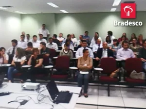 Palestras Explosivas 72 evento bradesco chickenz jpg